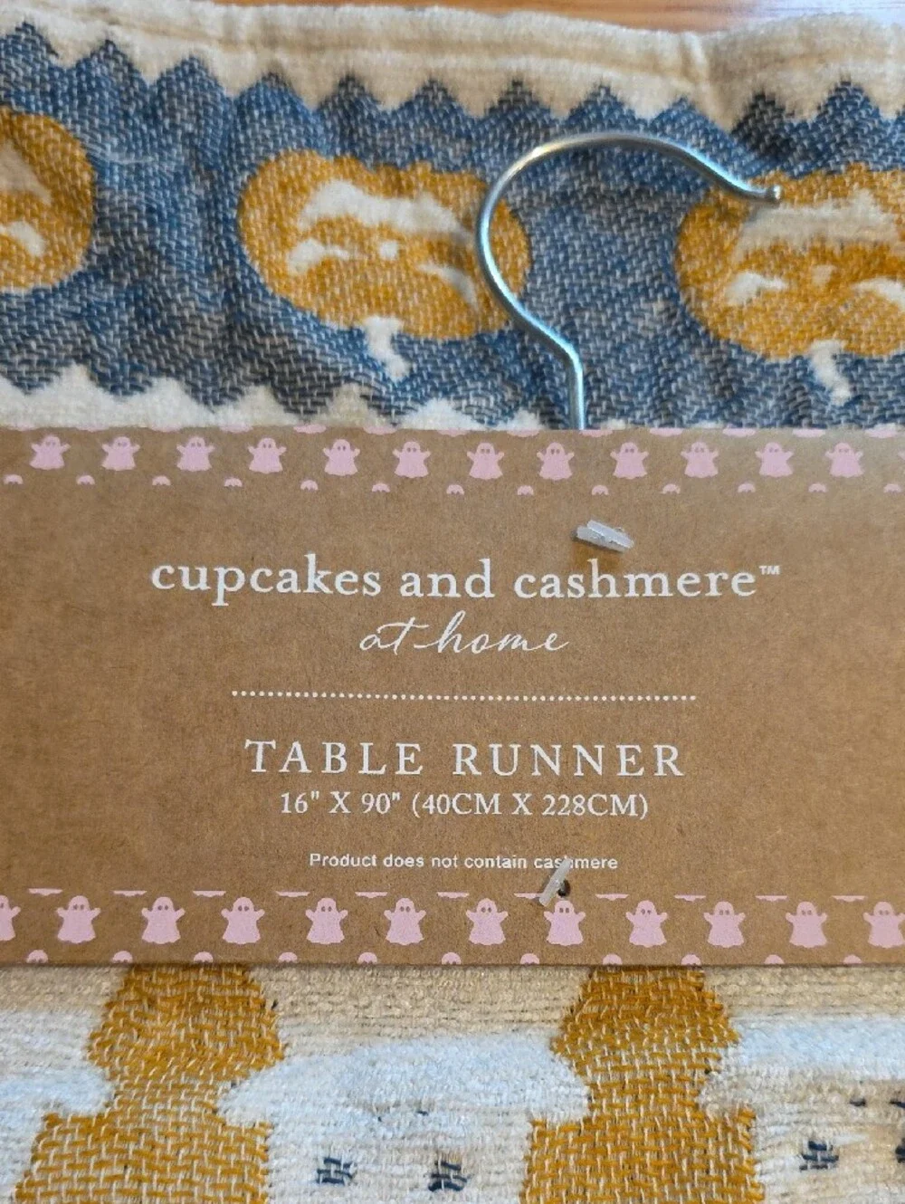 cupcakes & cashmere Bat, Hat, and Pumpkin Table Runner